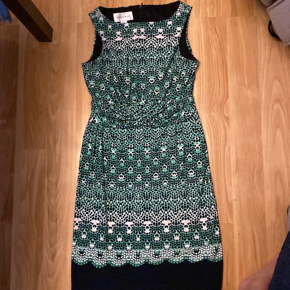 Women’s size 8 Donna Morgan dress